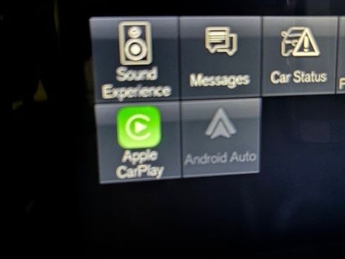 Used 2018 Volvo S90 T6 Inscription image 16