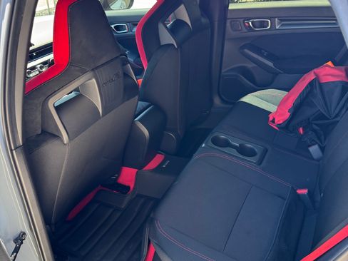 Used 2023 Honda Civic Type R image 16