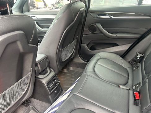 Used 2018 BMW X1 xDrive28i image 11