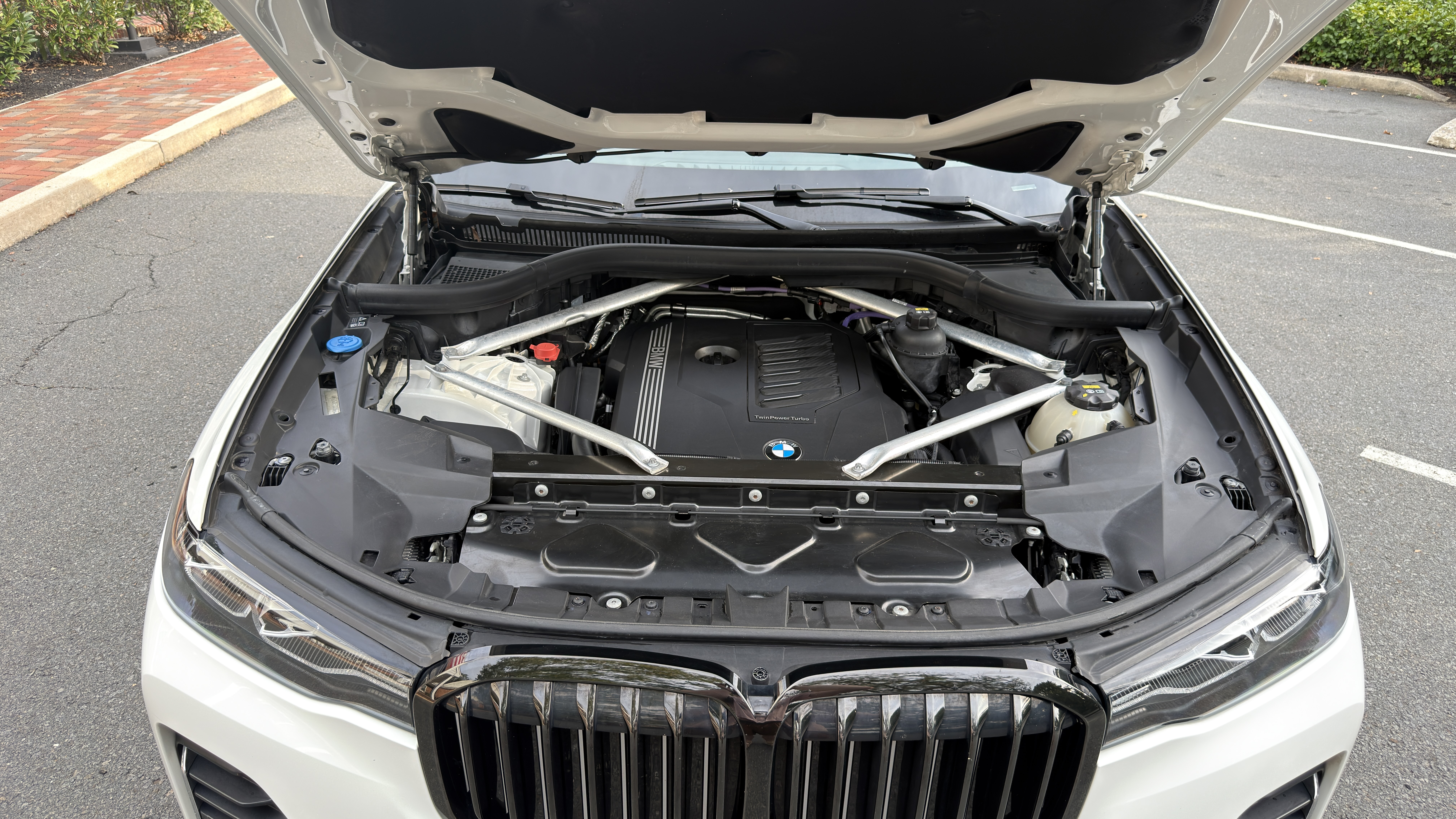 Used 2021 BMW X7 xDrive40i AWD/4WD image 17