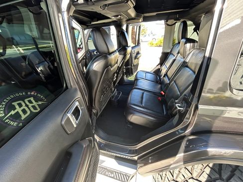 Used 2019 Jeep Wrangler Unlimited Rubicon image 9