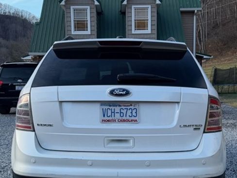 Used 2010 Ford Edge Limited image 5