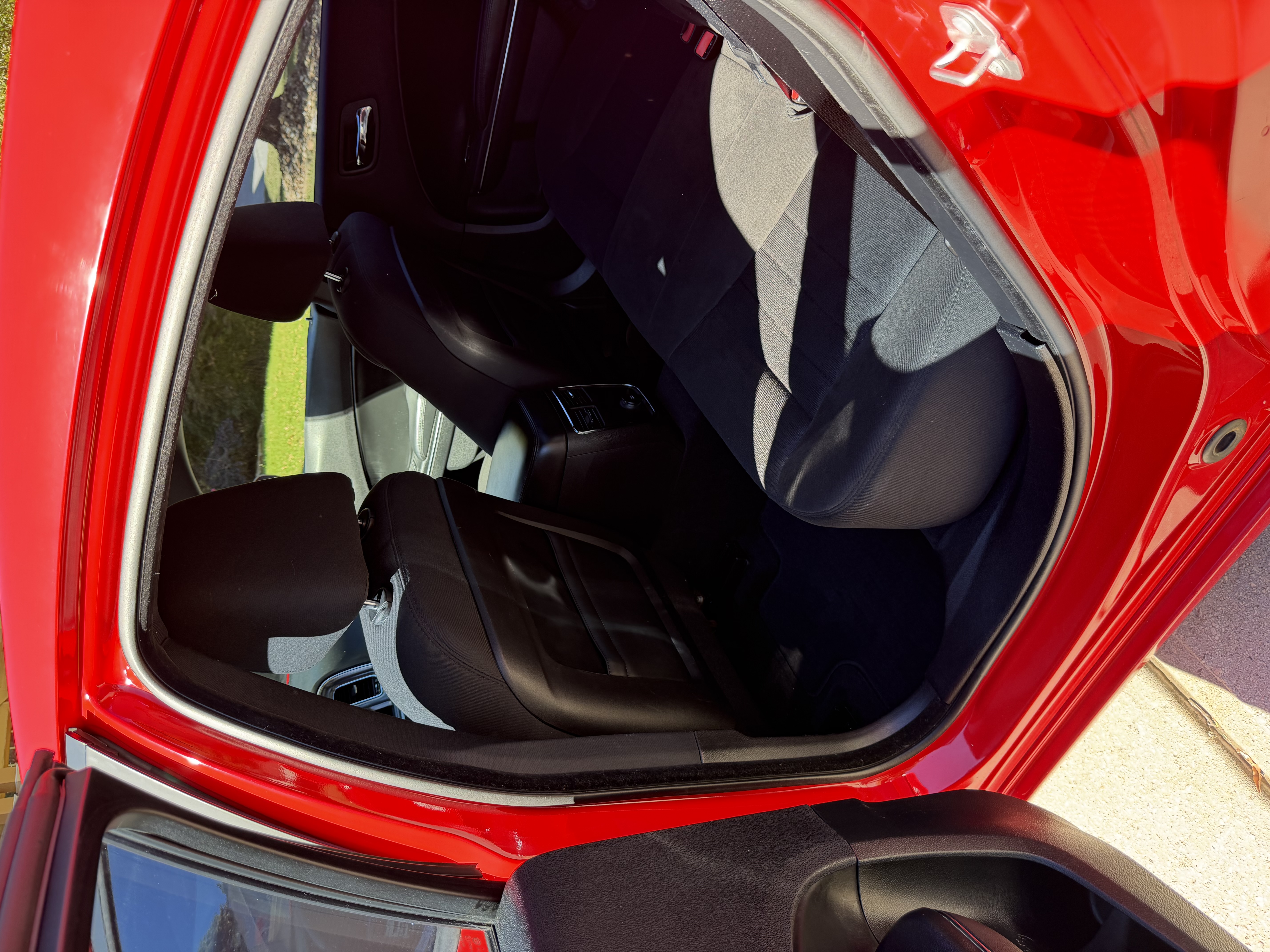 Used 2014 Dodge Charger SE RWD image 14
