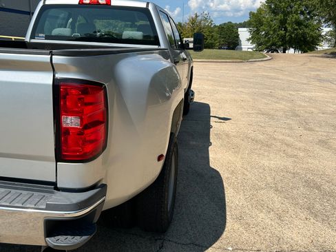 Used 2015 Chevrolet Silverado 3500 W/T RWD image 5