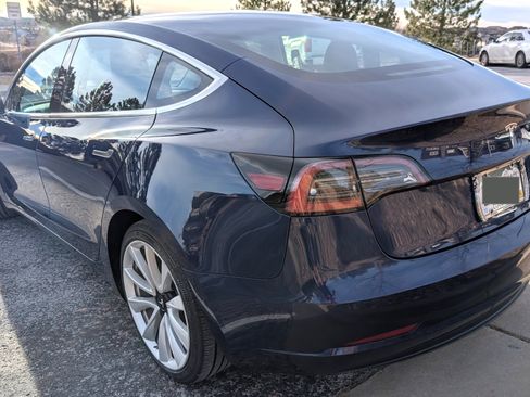 Used 2018 Tesla Model 3 Long Range image 5