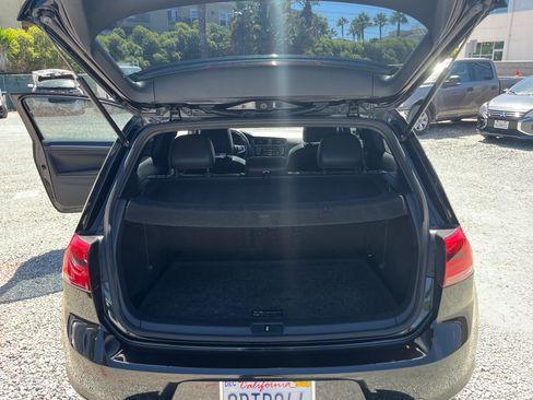 Used 2015 Volkswagen GTI SE FWD image 23