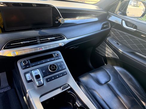 Used 2021 Hyundai Palisade Calligraphy image 26