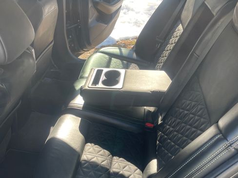 Used 2017 Nissan Maxima Platinum image 15