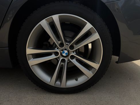 Used 2017 BMW 330i xDrive Sedan image 1