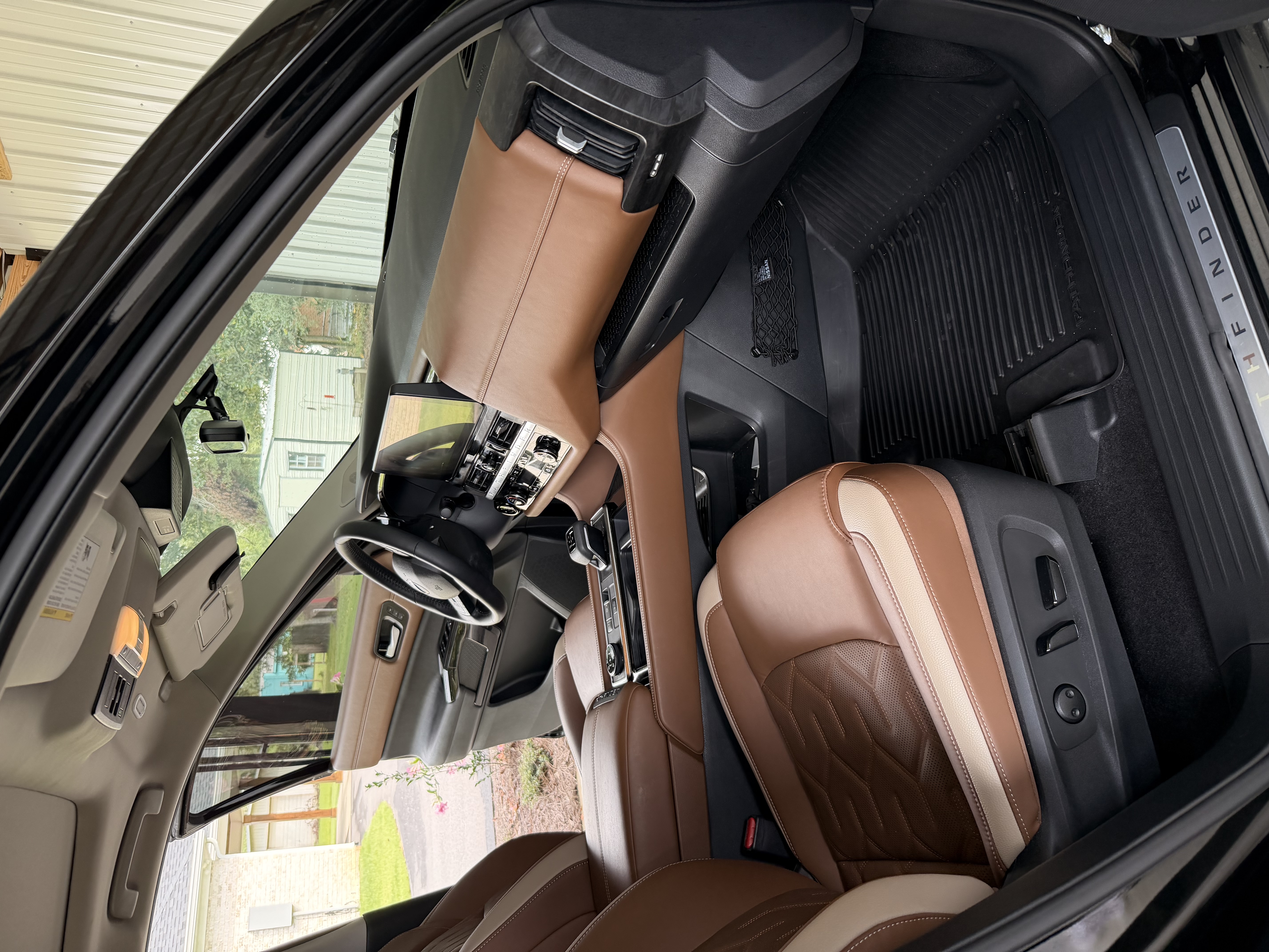 Used 2026 Nissan Pathfinder Platinum AWD/4WD image 6