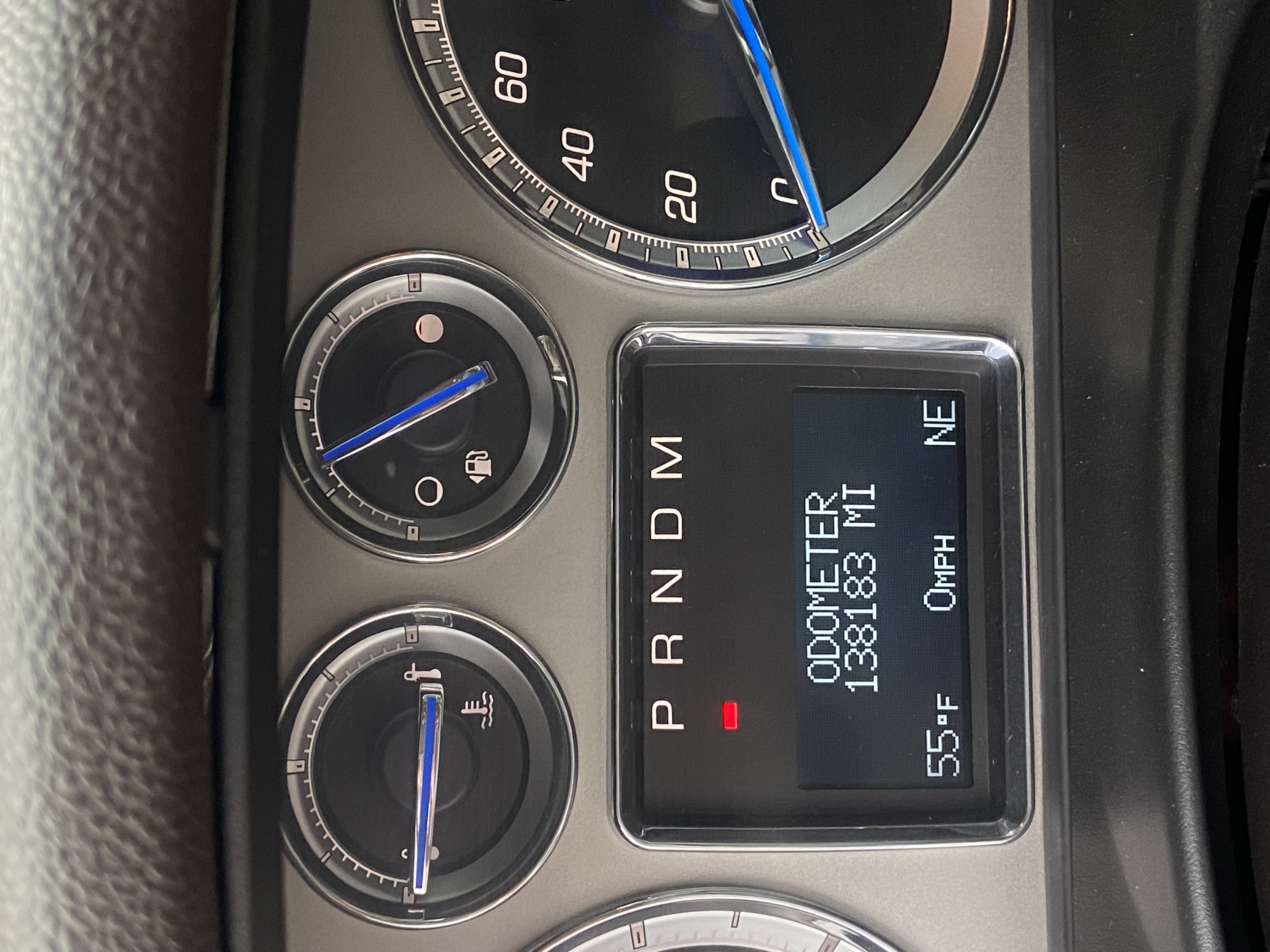Used 2009 Cadillac Escalade AWD image 5