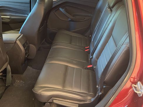 Used 2014 Ford Escape Titanium w/ Equipment Group 401A image 10