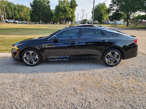 Used 2021 Kia K5 EX image 12