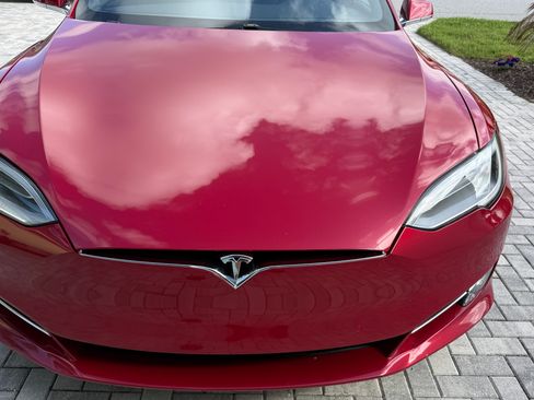 Used 2021 Tesla Model S Long Range Plus image 4