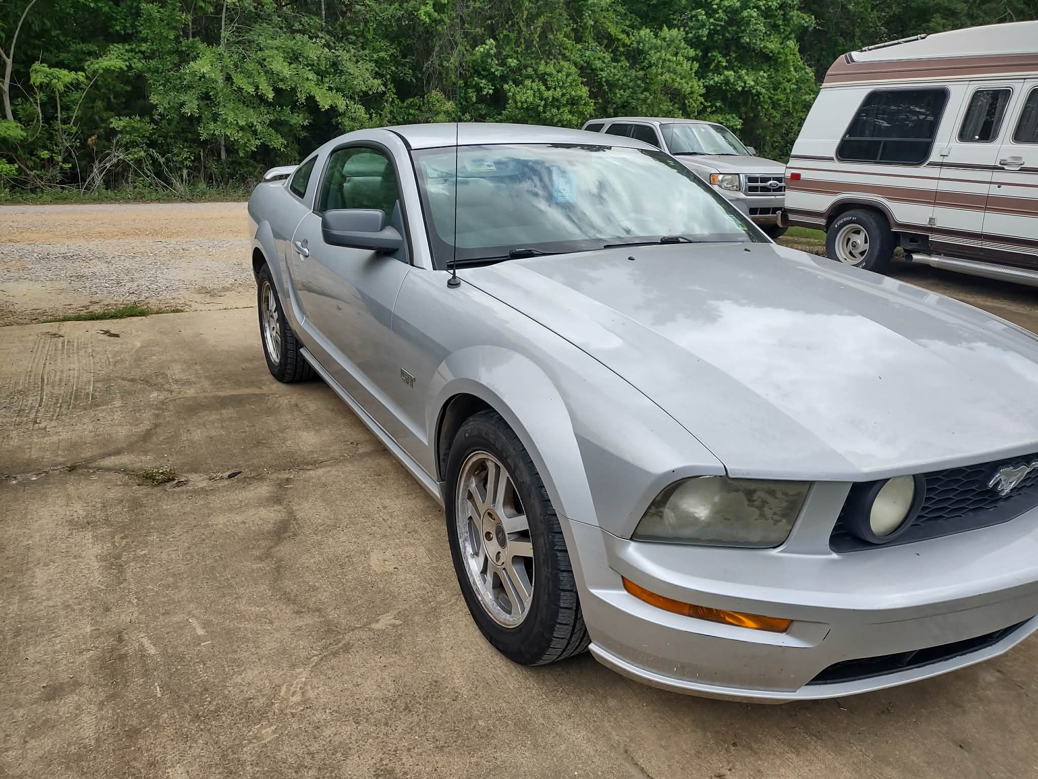 Used 2005 Ford Mustang GT RWD image 6
