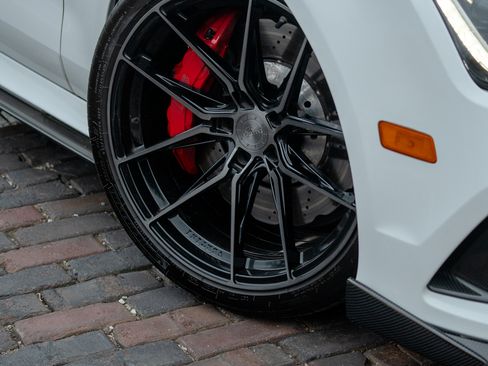 Used 2015 Audi RS 7 Prestige w/ Dynamic Package image 6