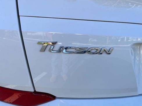Used 2016 Hyundai Tucson SE image 8