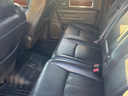 Used 2012 RAM 3500 Laramie w/ Cold Weather Group image 10