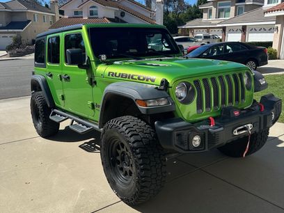 Used 2019 Jeep Wrangler Unlimited Rubicon w/ Cold Weather Group