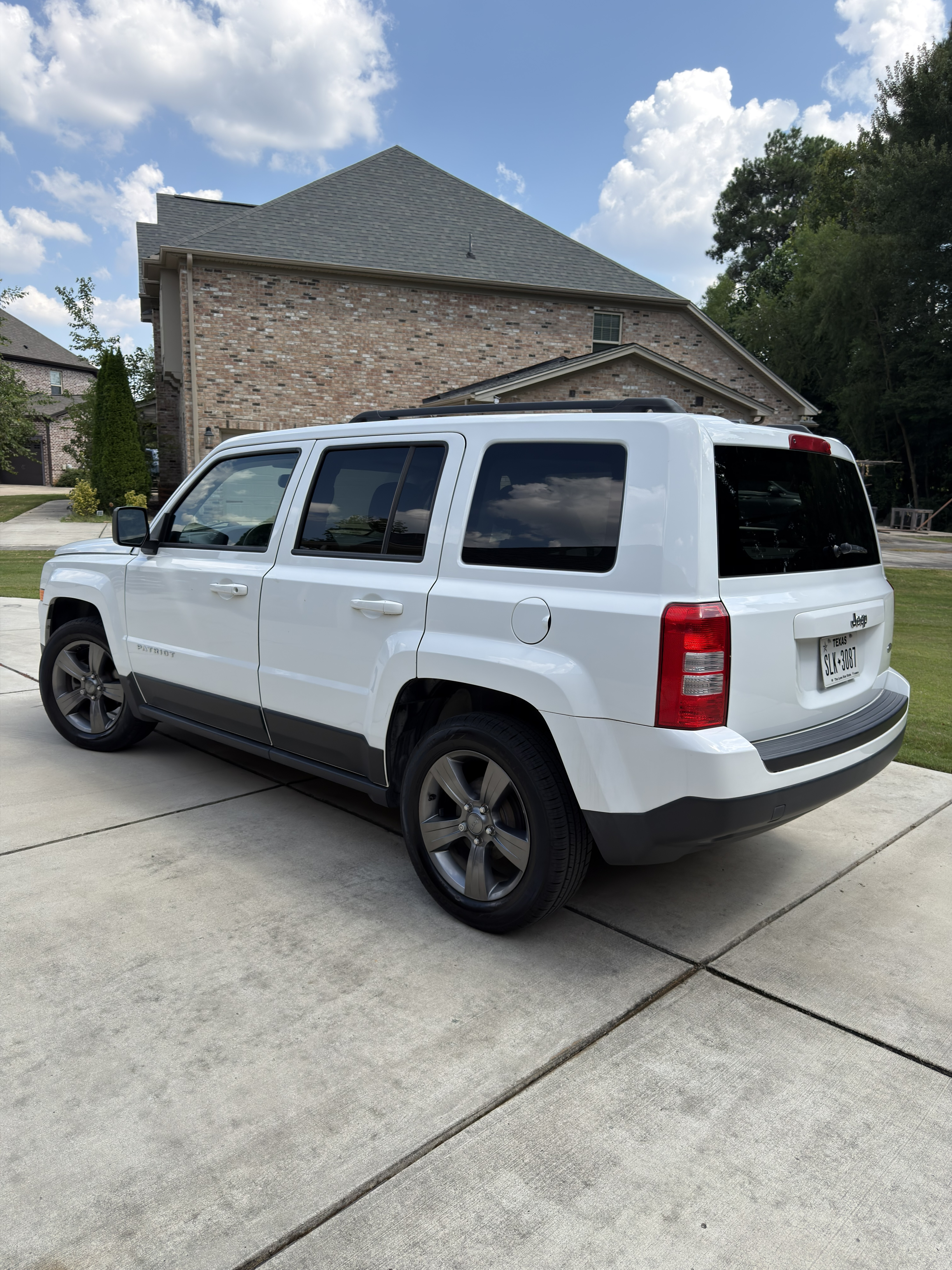 Used 2014 Jeep Patriot High Altitude FWD image 6