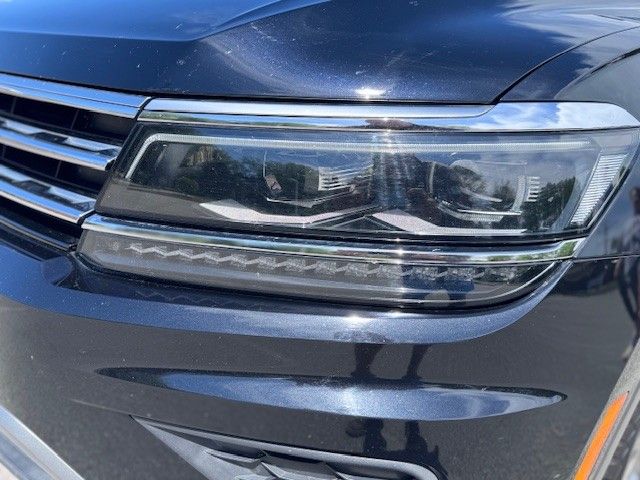 Used 2019 Volkswagen Tiguan SEL Premium w/ 3rd Row Seat Package AWD/4WD image 24
