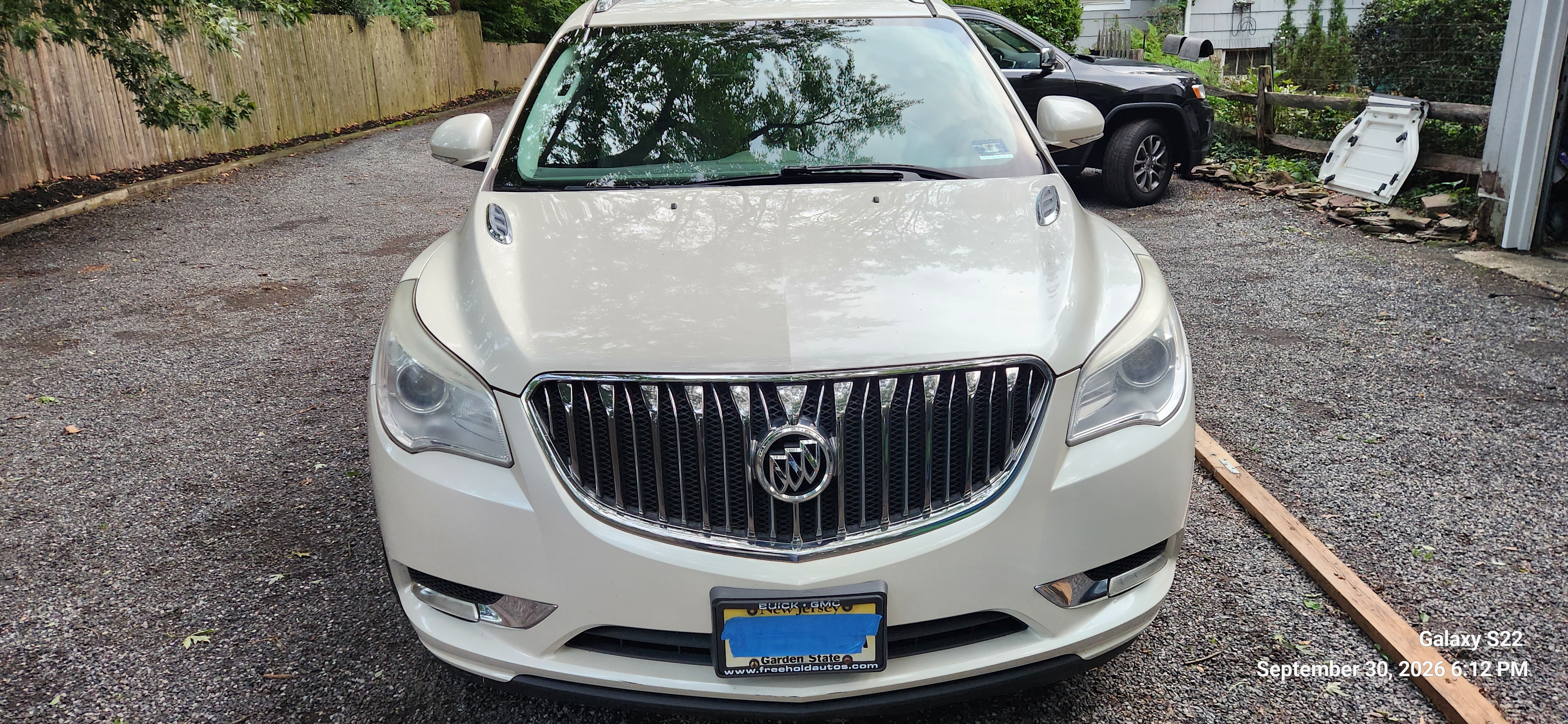 Used 2014 Buick Enclave Leather AWD/4WD image 5