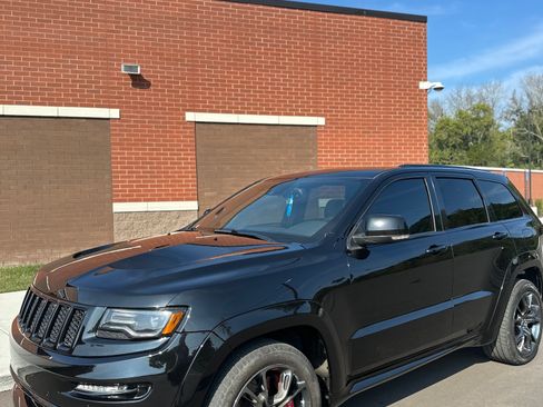 Used 2015 Jeep Grand Cherokee SRT w/ Trailer Tow Group IV image 10