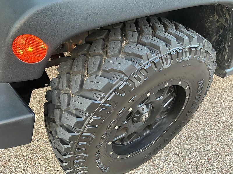 Used 2018 Jeep Wrangler Unlimited Sport S AWD/4WD image 16