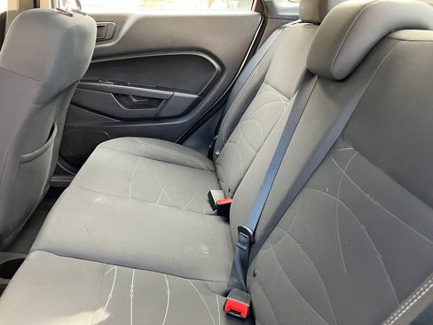 Used 2019 Ford Fiesta SE image 11
