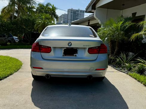 Used 2014 BMW 335i xDrive Sedan AWD/4WD image 11