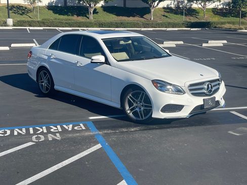 Used 2016 Mercedes-Benz E 350 Sedan image 8