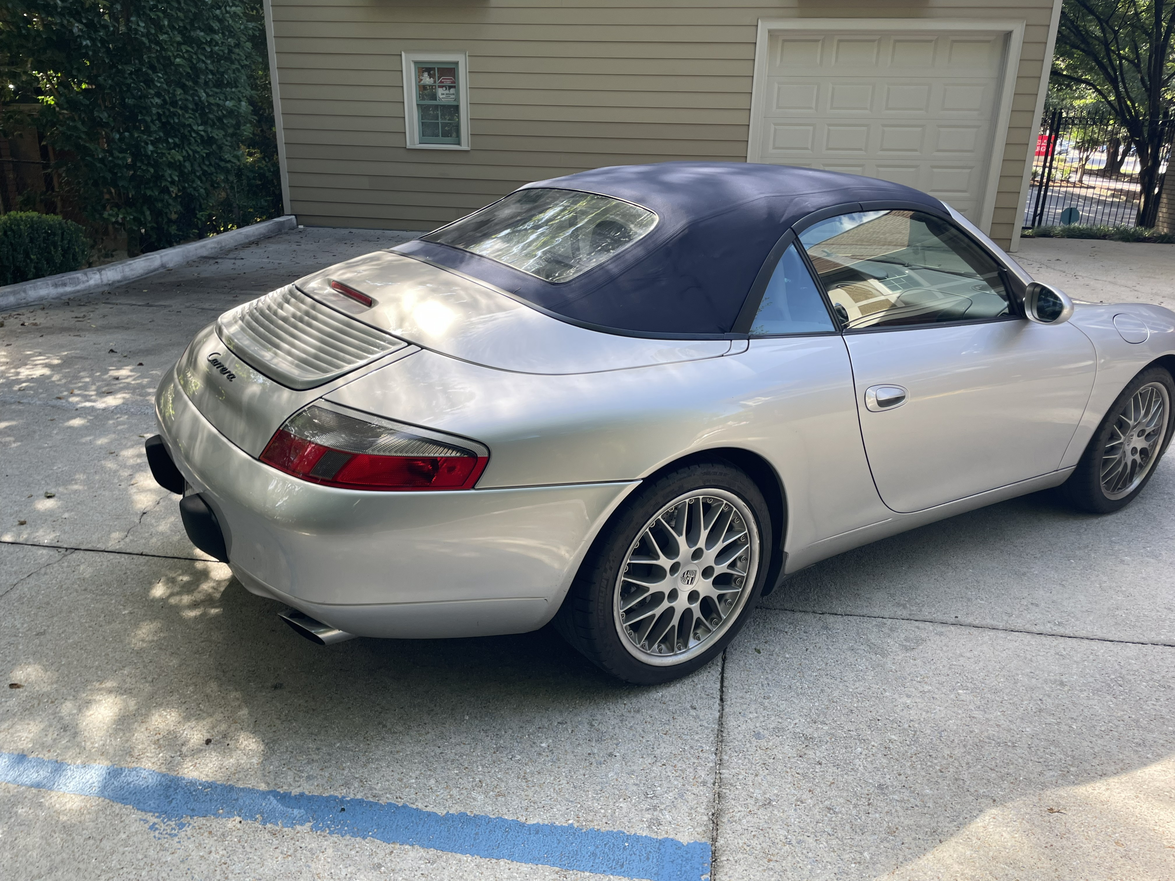 Used 2001 Porsche 911 Carrera 4 AWD/4WD image 6