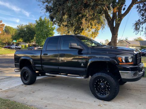 Used 2006 Dodge Ram 3500 Truck SLT image 1