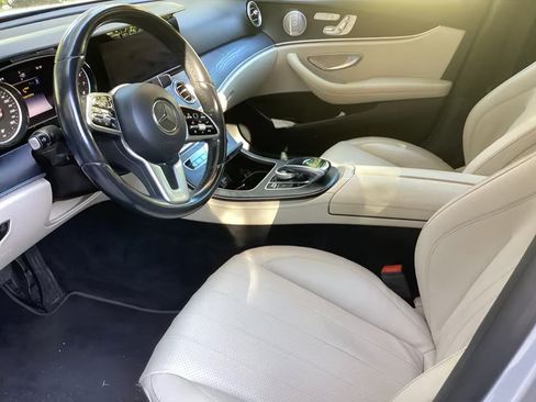 Used 2019 Mercedes-Benz E 300 E 300 Sedan 4D image 6