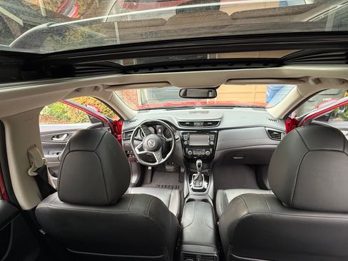 Used 2017 Nissan Rogue SL w/ SL Premium Package AWD/4WD image 12