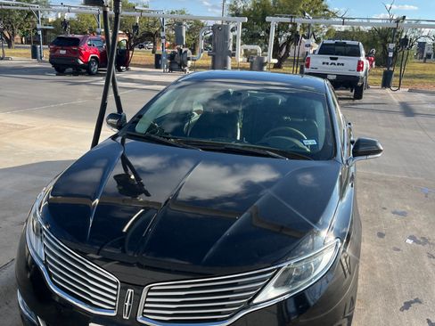 Used 2014 Lincoln MKZ AWD w/ Equipment Group 101A Select image 1