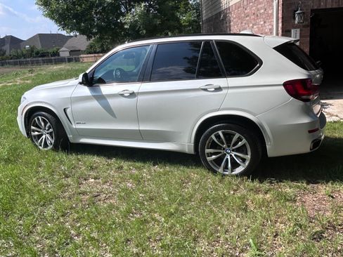 Used 2015 BMW X5 xDrive50i AWD/4WD image 18