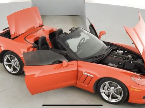 Used 2010 Chevrolet Corvette Grand Sport w/ Preferred Equipment Group image 12