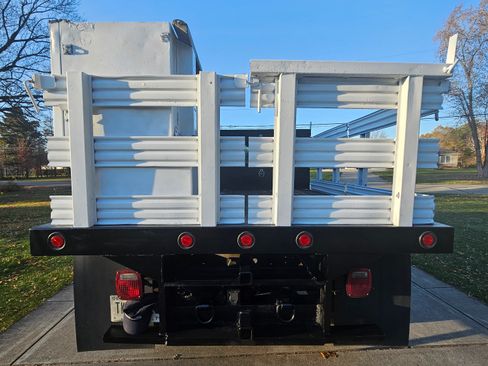 Used 2004 Ford F250 XL image 5