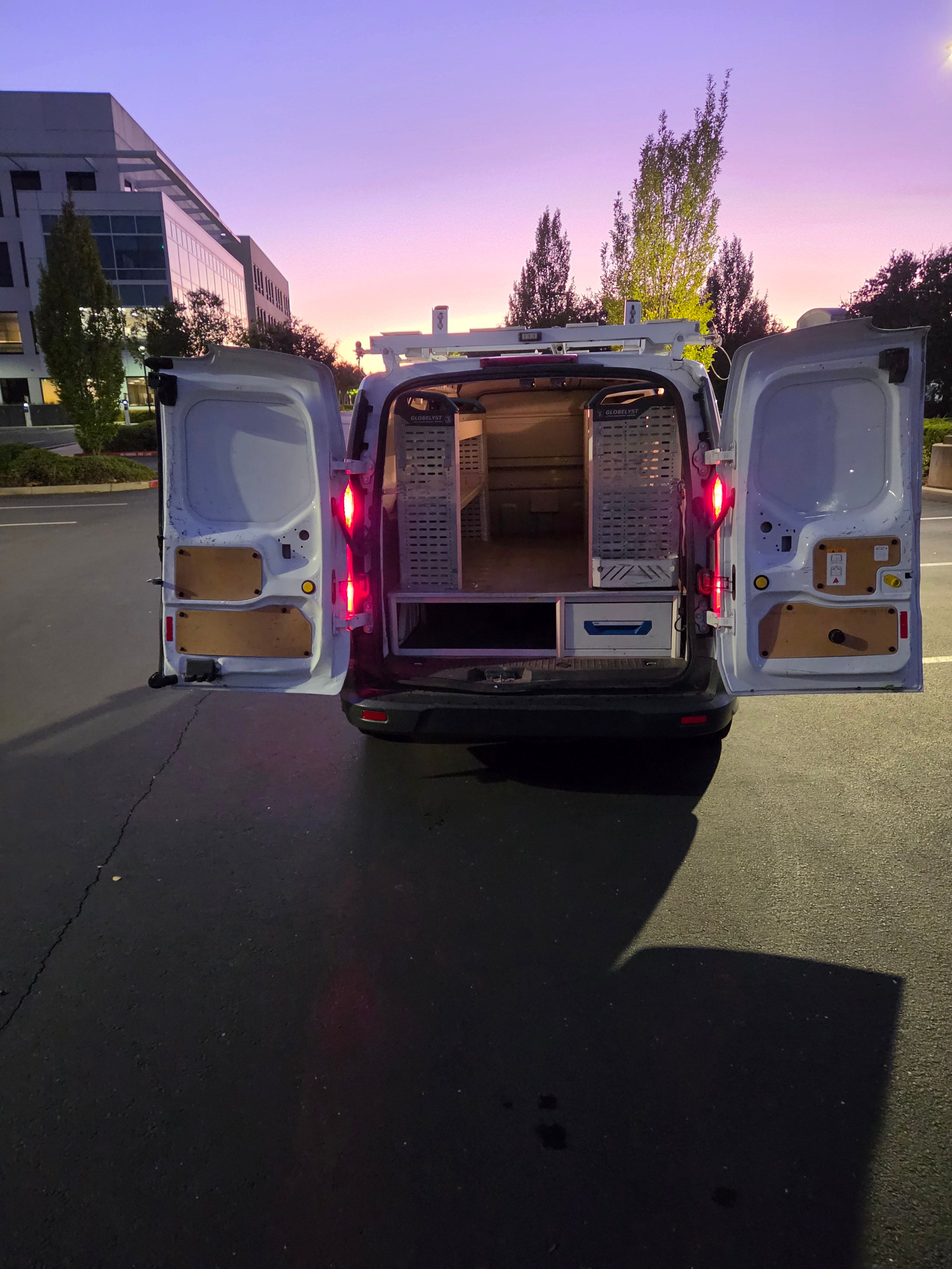 Used 2015 Ford Transit Connect XL FWD image 23