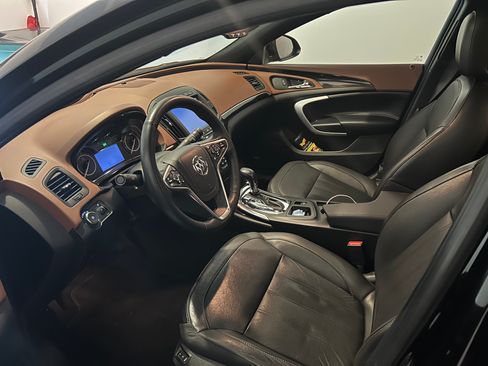 Used 2017 Buick Regal Premium w/ Driver Confidence Package #1 image 10