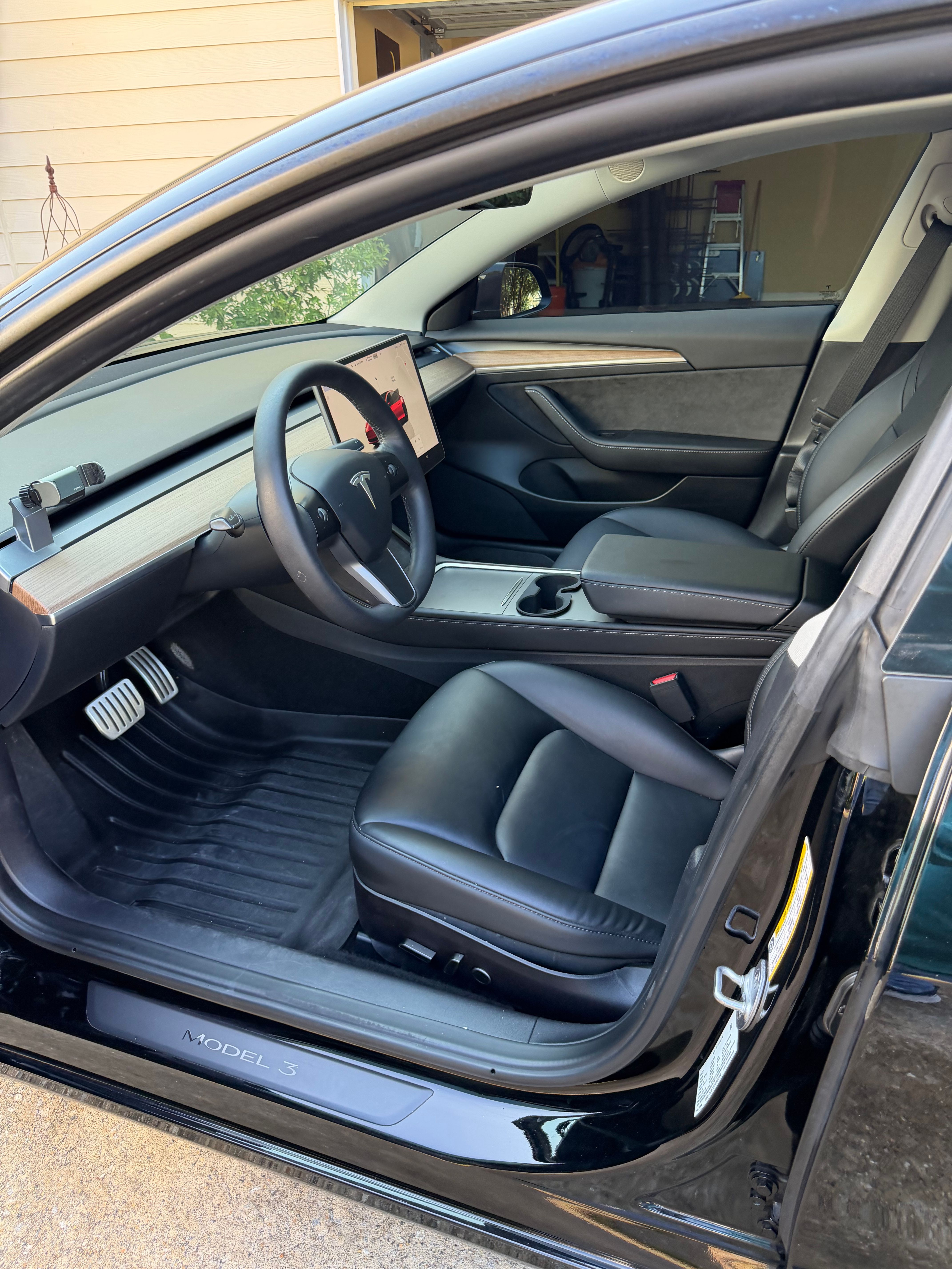 Used 2022 Tesla Model 3 Performance AWD/4WD image 10