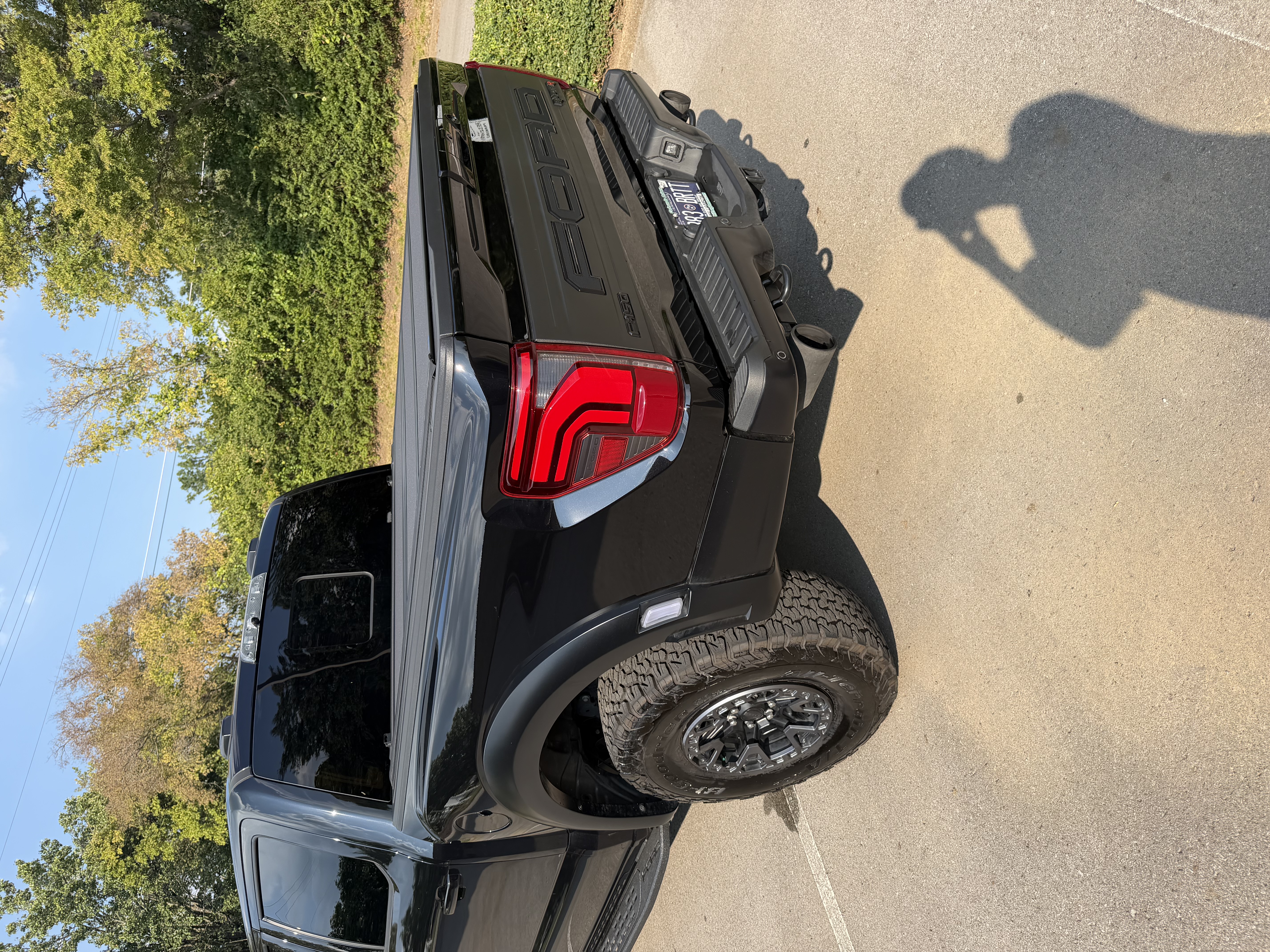 Used 2025 Ford F150 Raptor w/ Equipment Group 803A Raptor R AWD/4WD image 8