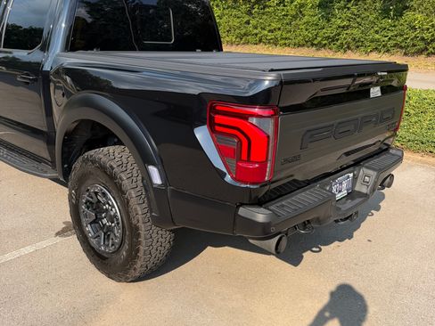 Used 2025 Ford F150 Raptor w/ Equipment Group 803A Raptor R AWD/4WD image 8