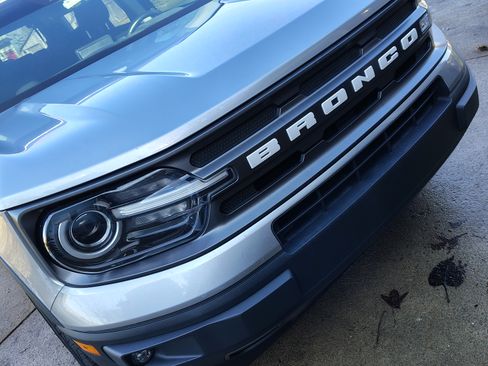 Used 2021 Ford Bronco Sport Big Bend w/ Big Bend Package (96B) image 2