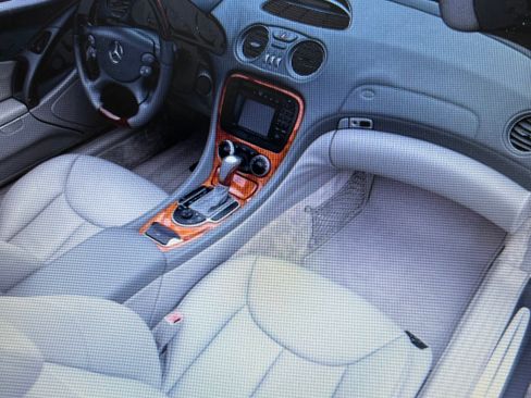 Used 2004 Mercedes-Benz SL 500 image 12