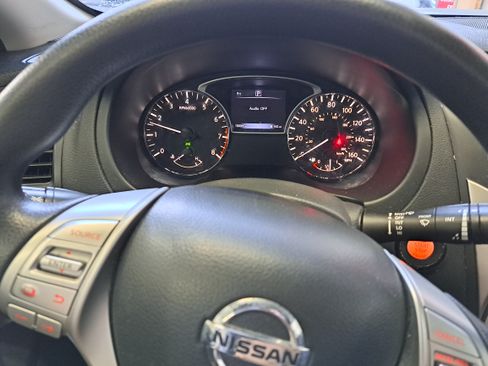 Used 2017 Nissan Altima 2.5 S w/ Power Driver Seat Package image 9