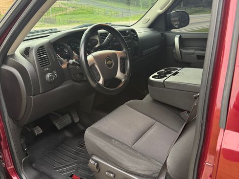 Used 2013 Chevrolet Silverado 1500 LT w/ All-Star Edition AWD/4WD image 10