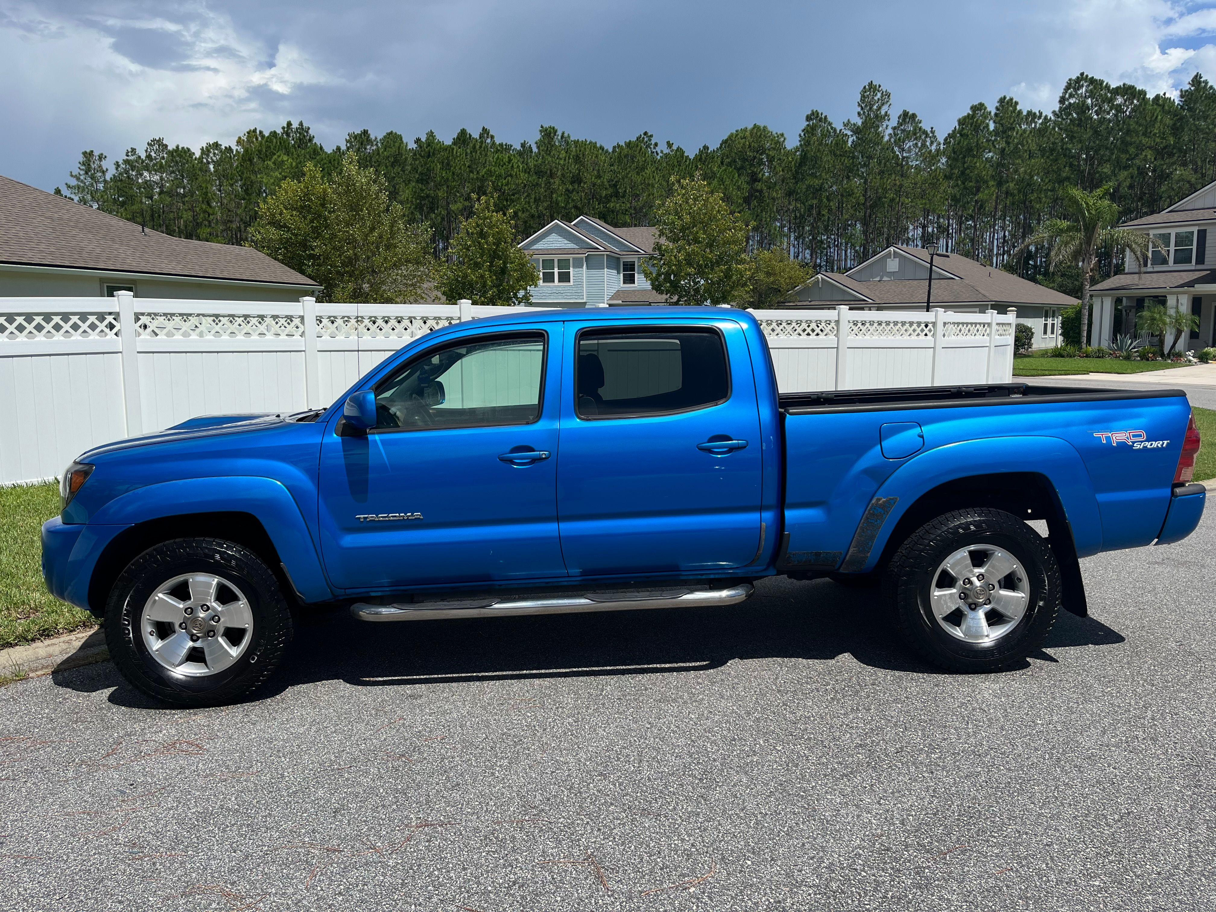 Used 2008 Toyota Tacoma PreRunner w/ TRD Sport Pkg #2 RWD image 1