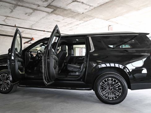 Used 2026 GMC Yukon XL Elevation image 26